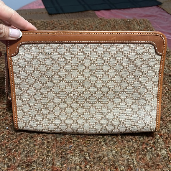 SOLD❤️Authentic Vintage Celine Macadam Small clutch - Picture 3 of 15